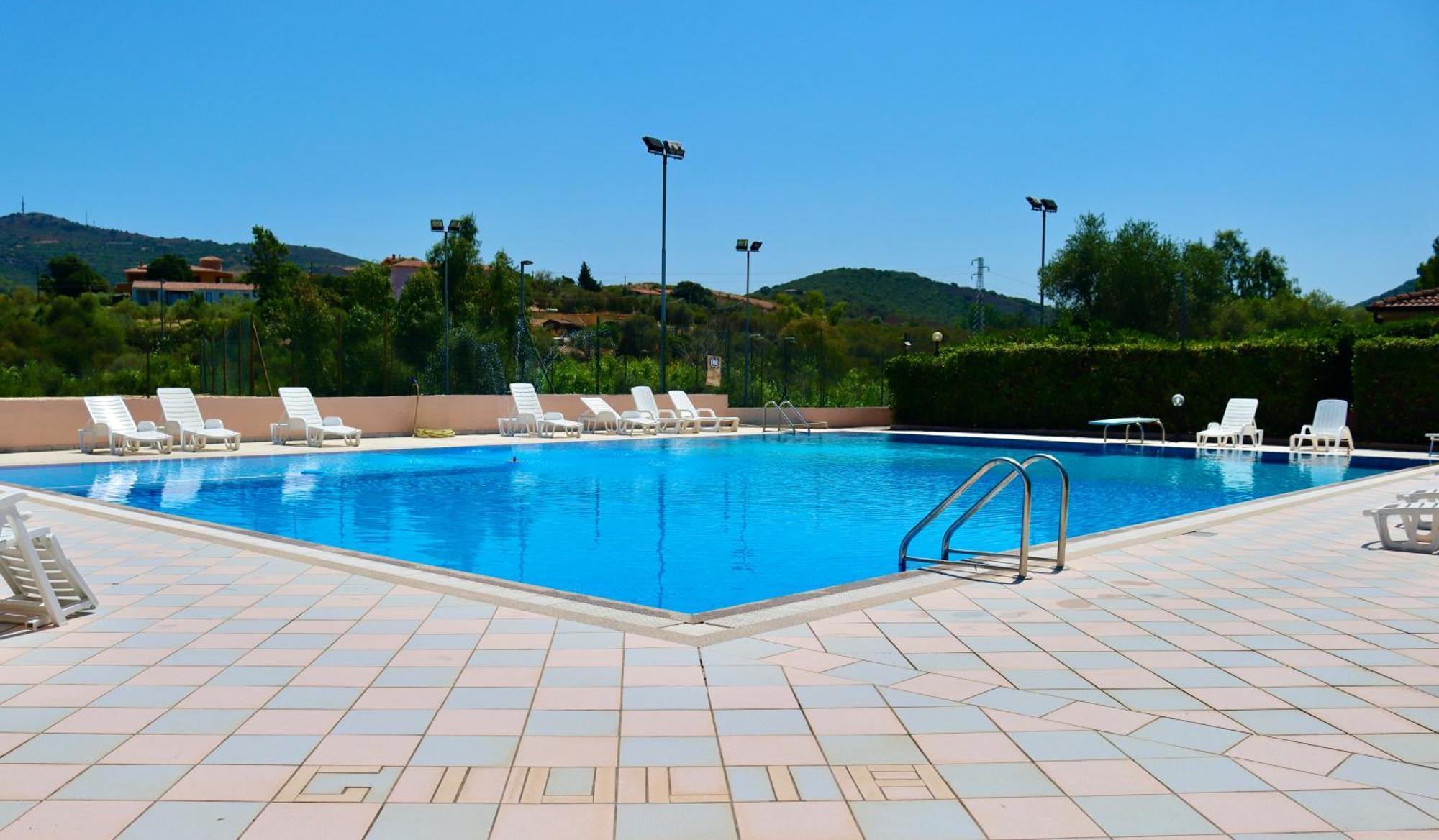 Villa Nivessa سان تيودورو المظهر الخارجي الصورة